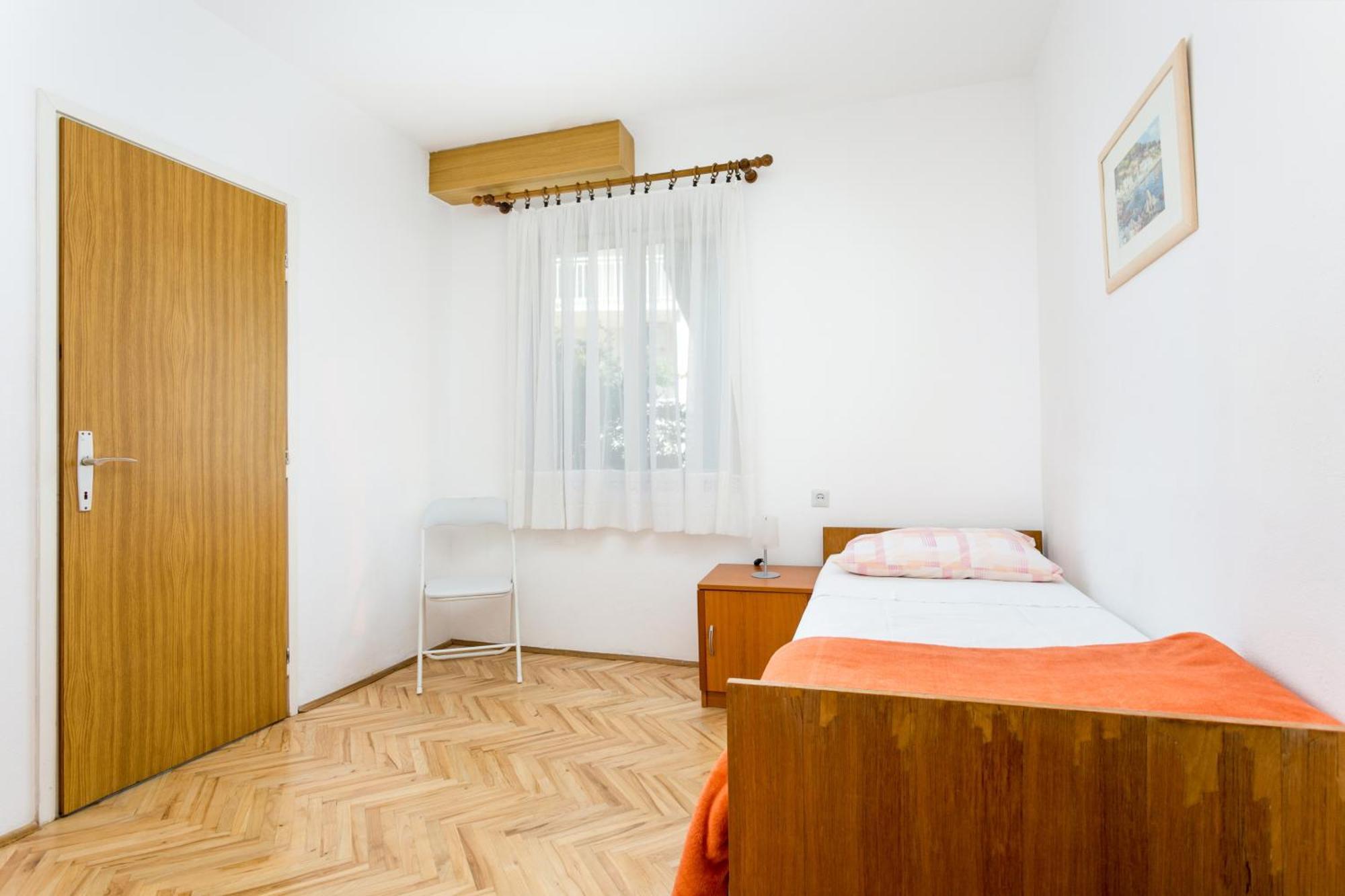 Apartments By The Sea Baska Voda, Makarska - 300 Room photo