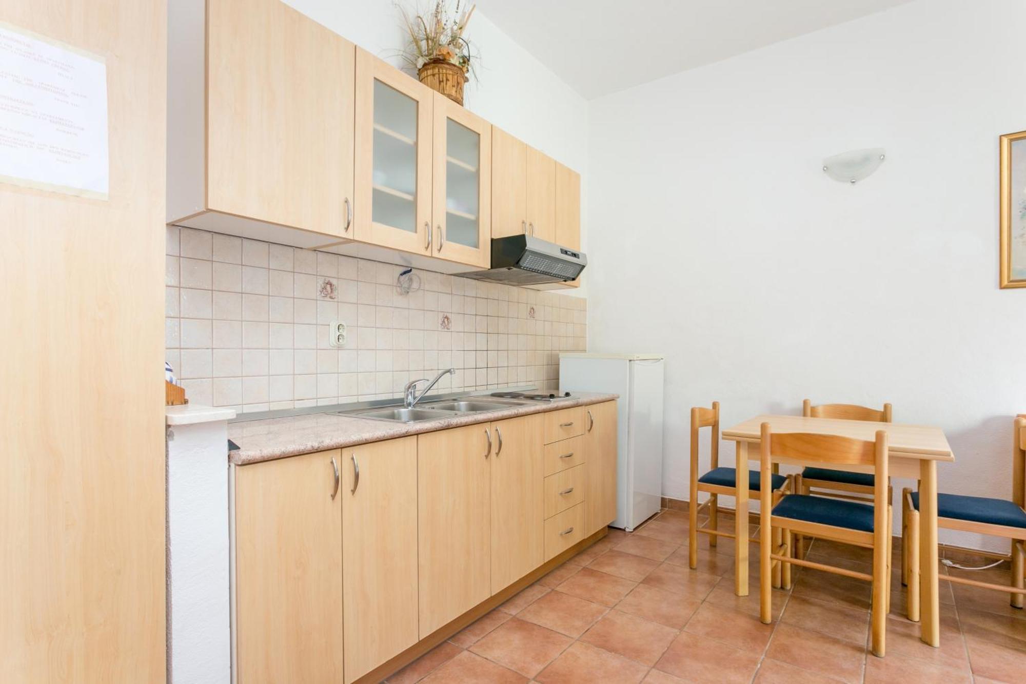 Apartments By The Sea Baska Voda, Makarska - 300 Room photo