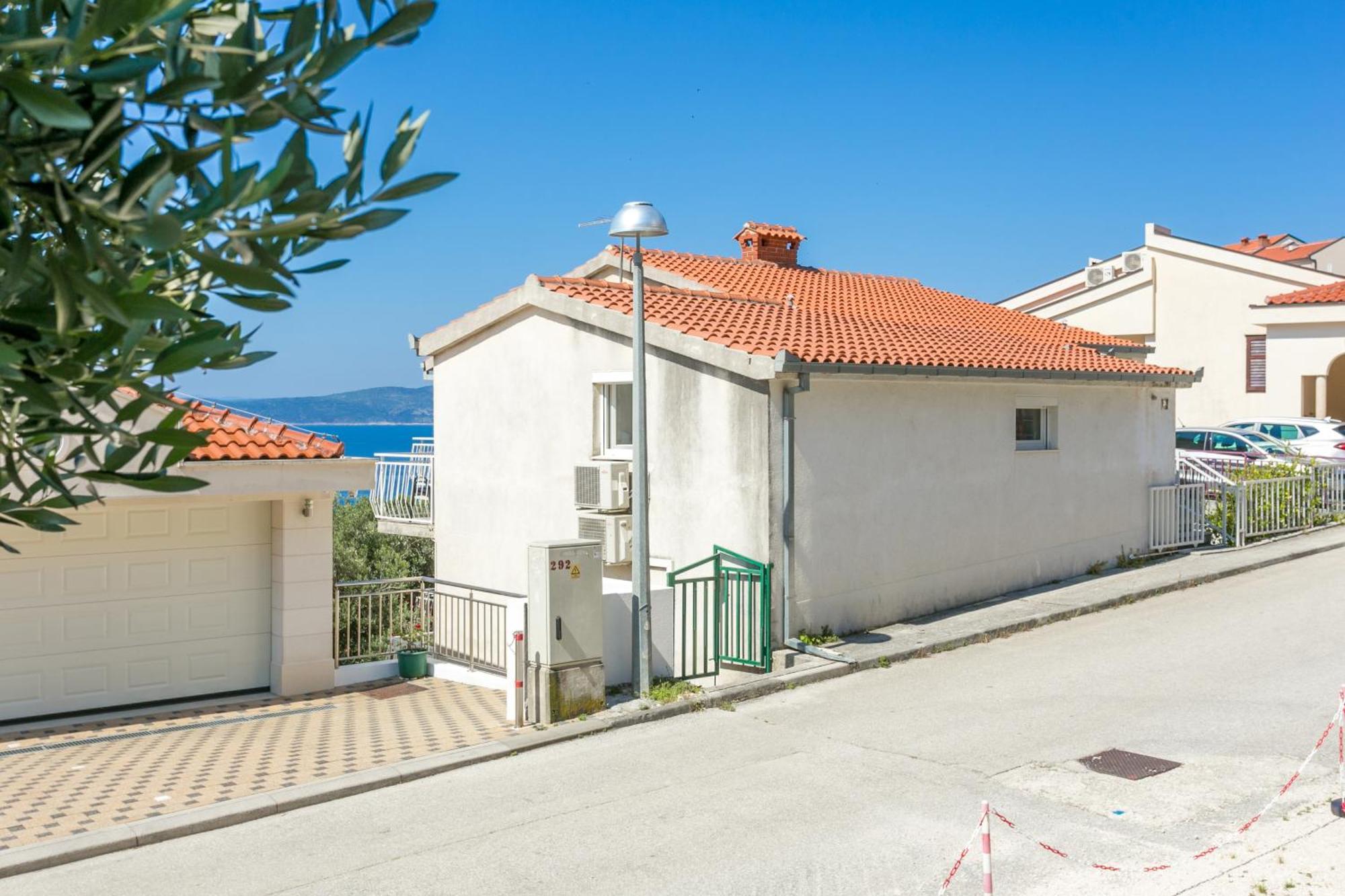 Apartments By The Sea Baska Voda, Makarska - 300 Exterior photo